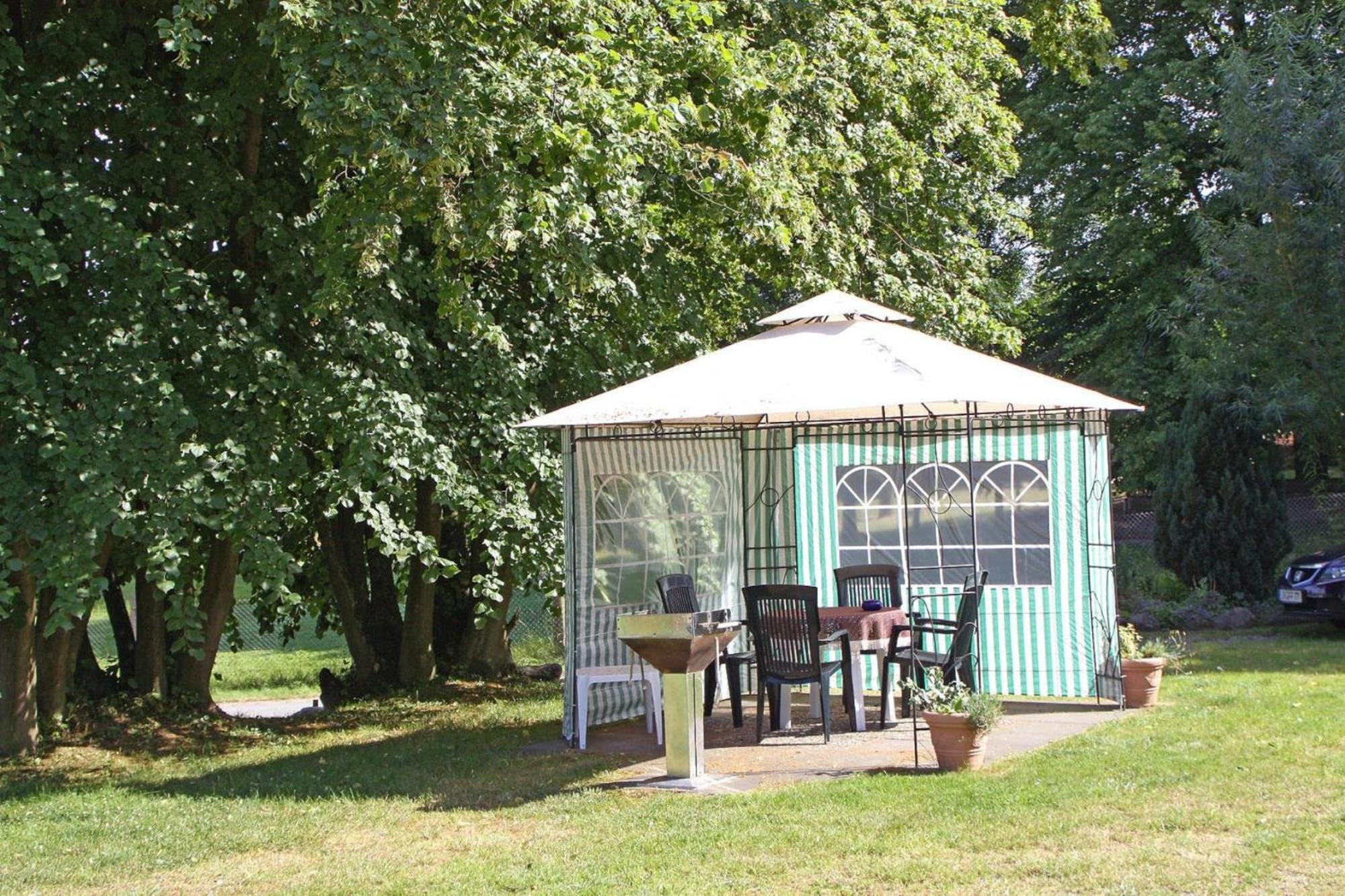 Ferienwohnung Im Gutshaus Schulenbrook Metelsdorf Exterior foto